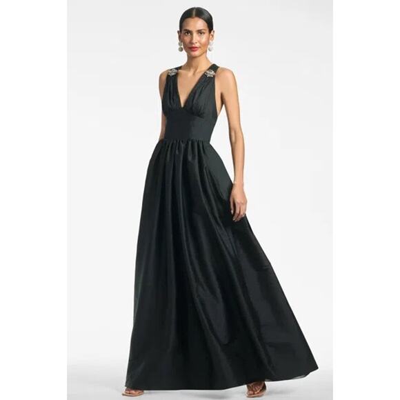 Sachin & Babi NWT Kenzia Brooch-Embellished Black Gown Sz:8 Ret$895 CURRENT! - Picture 4 of 12